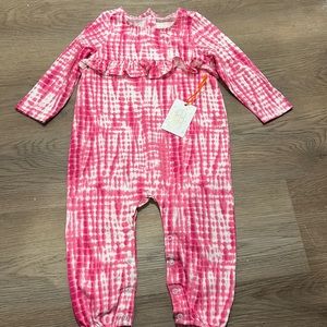 NWT egg New York outfit size 24 months